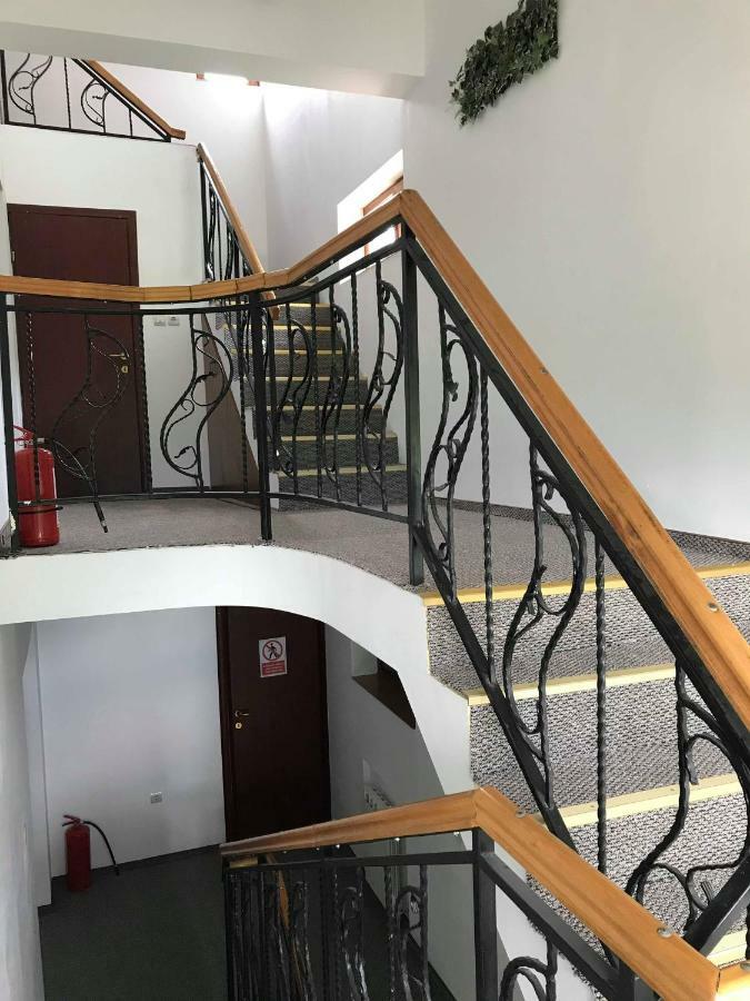 Pensiunea Fantanita Haiducului * Ciungetu